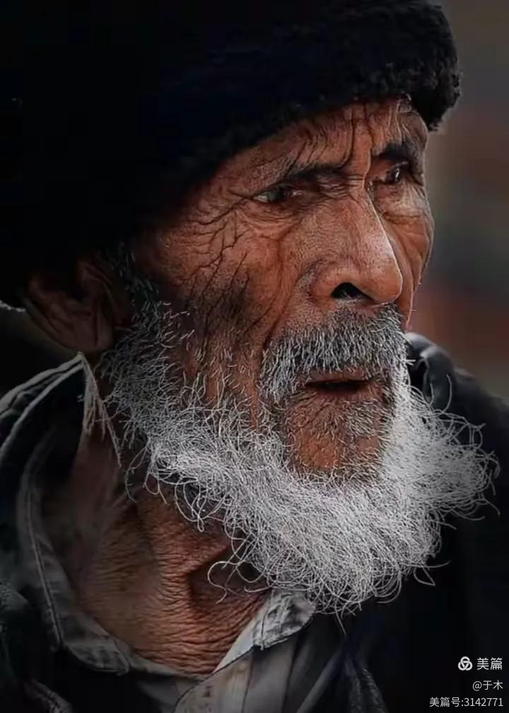 新 疆 人 像 作 品 鉴 赏 李万江老师收集整理